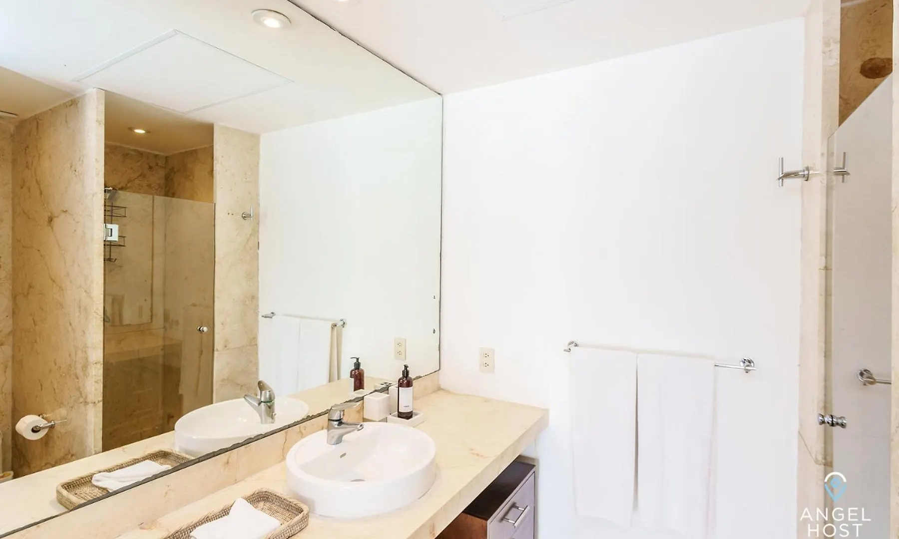 Gorgeous Magia Beachside Condos By Stella Rentals! Playa del Carmen